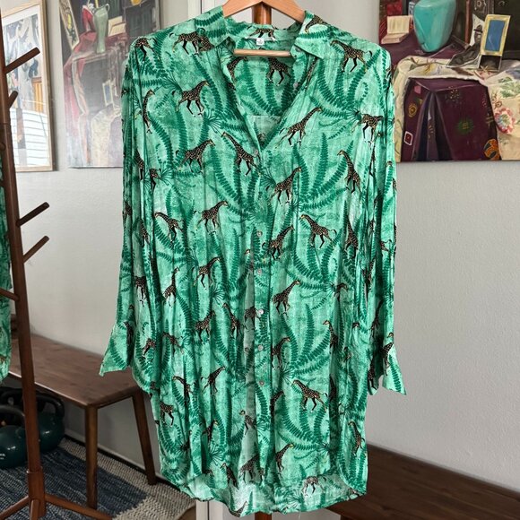 Jane + Delancey - Giraffe Print Long Button-Down Tunic in Green - Picture 1 of 9